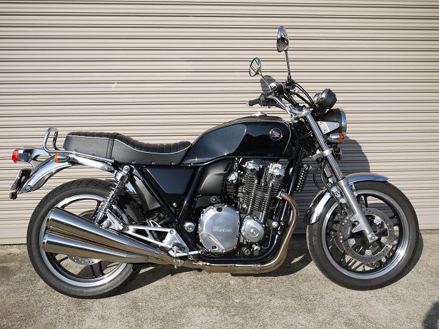 CB1100 COERCE製 サイドカバー : life is short◇work is hard CB1100 COERCE製 サイドカバー : life is short◇work is hard