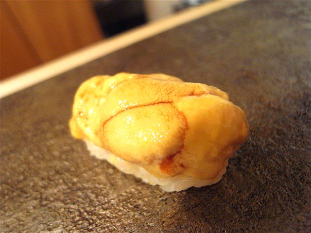 祇園でお鮨_c0116714_232566.jpg