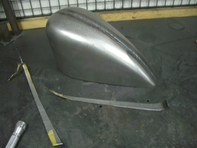 ビッグボーイカスタム タンク作成_a0164918_11411247.jpg