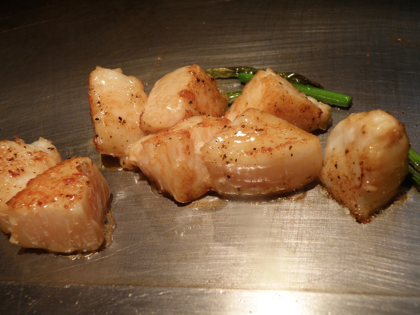経堂駅前・八昌の卵焼きとホタテ焼き♪_f0053279_1631572.jpg