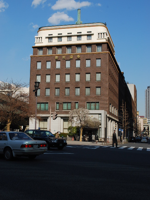 東京日本橋の野村證券本店(昭和モダン建築探訪)_f0142606_19351964.jpg