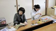 もやい塾「リボンで素敵な注連飾り作ろう」_e0061225_15331617.jpg