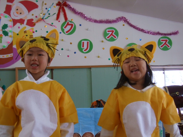 クリスマス会、がんばったね。_d0166047_2157075.jpg