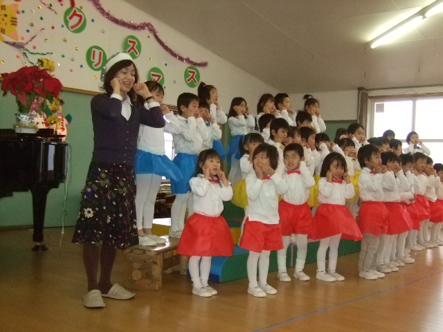 クリスマス会、がんばったね。_d0166047_22151818.jpg
