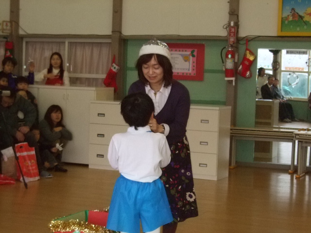 クリスマス会、がんばったね。_d0166047_22172690.jpg