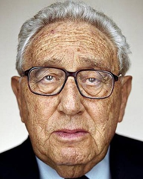 キッシンジャーは「ソ連」のエージェントだった by Henry Makow Ph.D. _c0139575_23353920.jpg