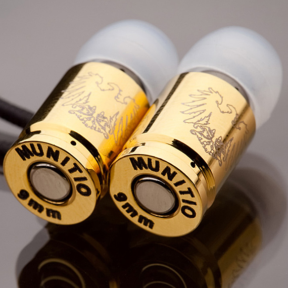 MUNITIO – SITi 9 Millimeter Bullet-Shaped Headphones _a0118453_54583.jpg