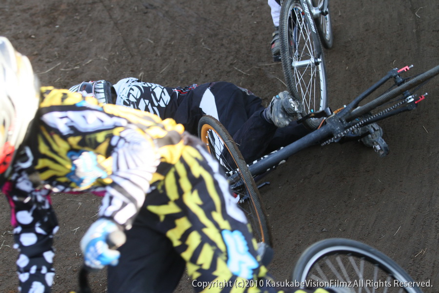 2010 JOSF 緑山スタジオ Final Race その11_b0136231_16195918.jpg