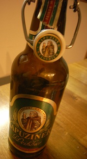 KAPUZINER　 Weissbier_d0156797_2033308.jpg