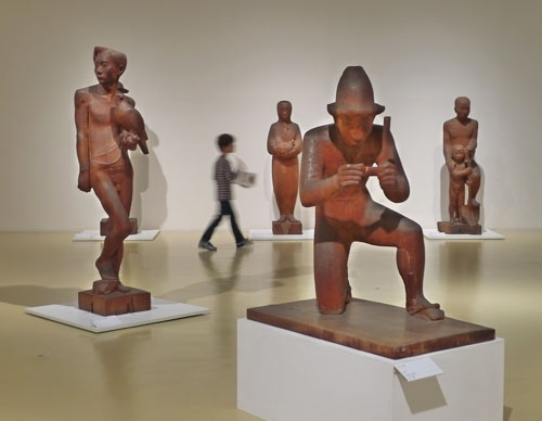 辻晋堂展 : ななかまど遊びをせんとや生まれけむ