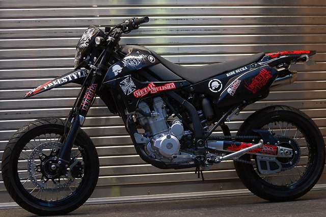 BEAMS【 KAWASAKI ＞ KLX125 LX125C 】バイクマフラー・バイク