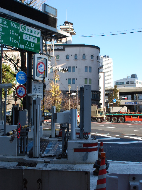 東京日本橋の三菱倉庫ビル(昭和モダン建築探訪)_f0142606_19385511.jpg