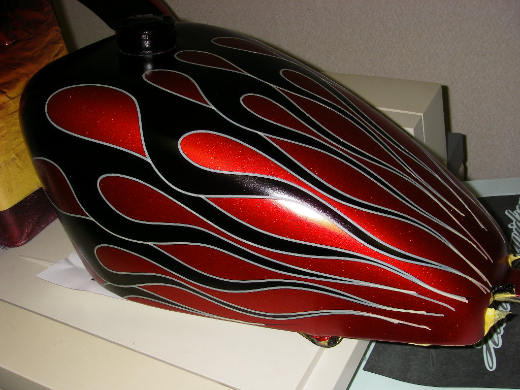 Harley Davidson ファイヤーパターン Paintworkmagic カスタムペイントショップ