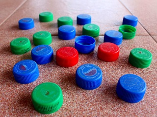 ペットボトルのキャップでクジ引き 青年海外協力隊 タイ チェンマイへの道