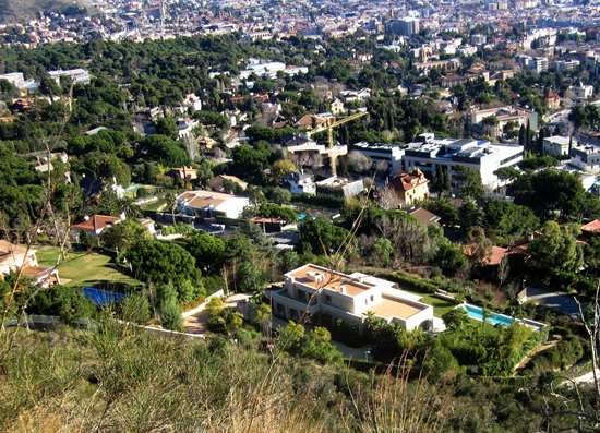 コルセローラを歩く　　　caminar en la Collserola_b0064411_7144016.jpg