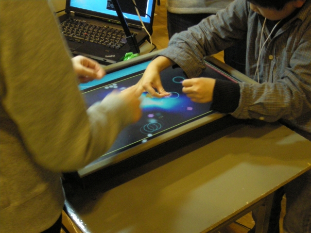 Make: Tokyo Meeting 06の写真をテキトーに。_a0005234_16165628.jpg