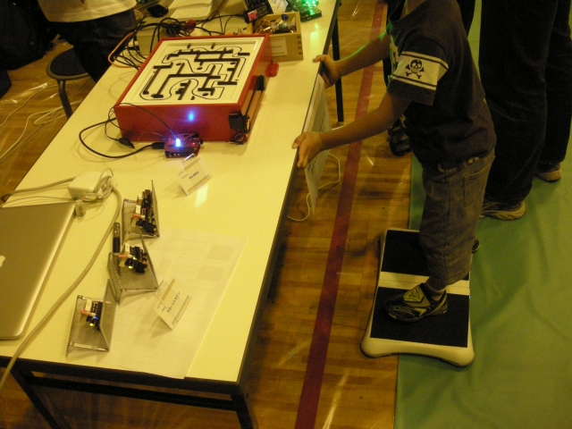 Make: Tokyo Meeting 06の写真をテキトーに。_a0005234_16171729.jpg