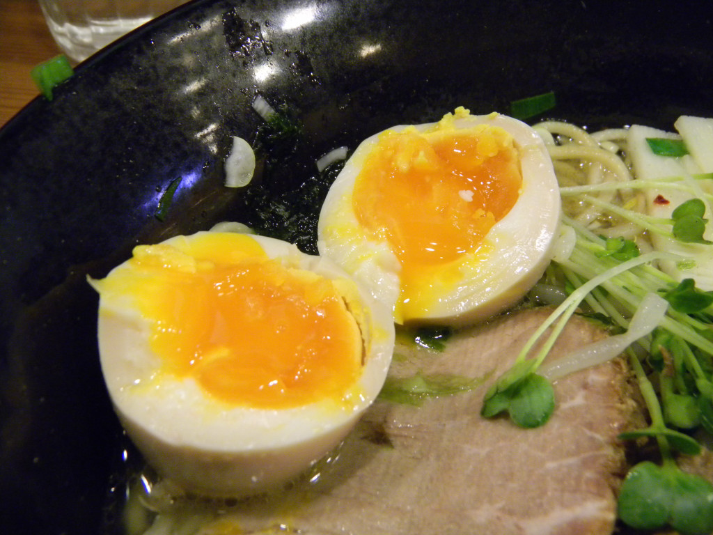 イツワ製麺所食堂@反町_c0146875_17362770.jpg