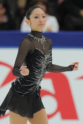 安藤美姫選手が優勝！！浅田真央選手も会心の演技で2位！全日本