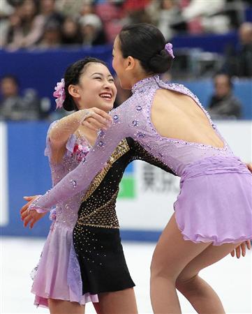 安藤美姫選手が優勝！！浅田真央選手も会心の演技で2位！全日本選手権　女子フリー_b0038294_22503521.jpg