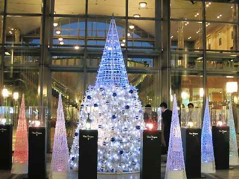【ホテル・グランパシフィック LE DAIBA のラグジュアリールーム】_c0042960_2342132.jpg