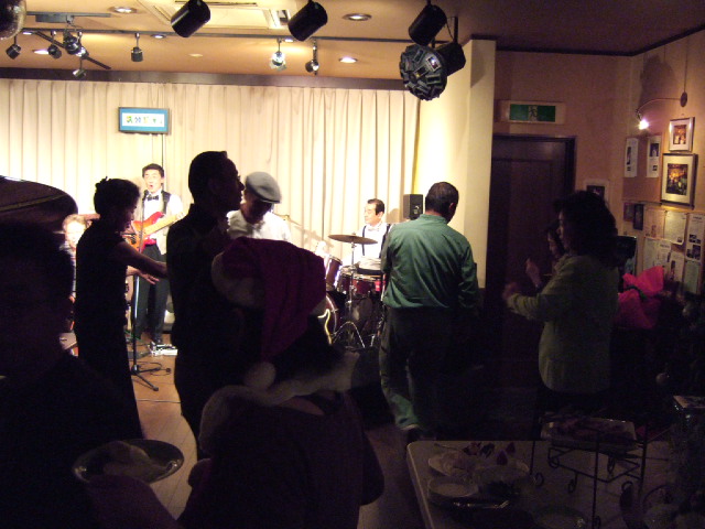 c0229062_1517621.jpg