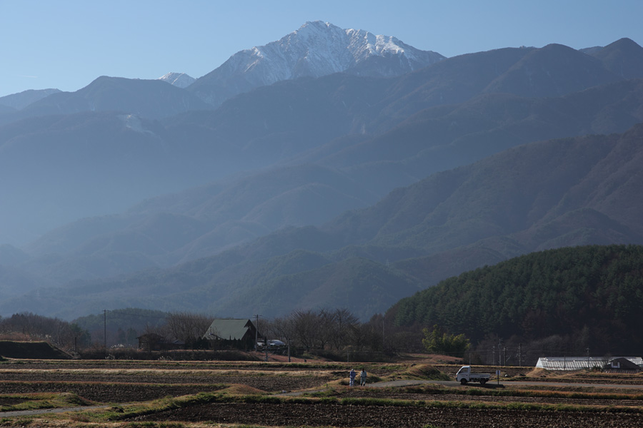 10.12.05：八ヶ岳エコーラインから富士河口湖町・根場へ２_c0007190_2026322.jpg