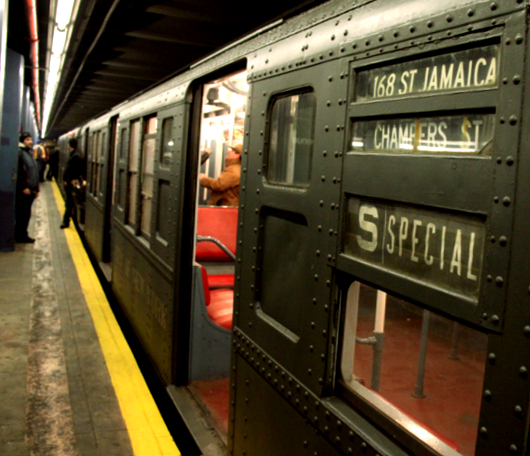 ニューヨークに復活したビンテージ・トレイン（Vintage train）_b0007805_100283.jpg