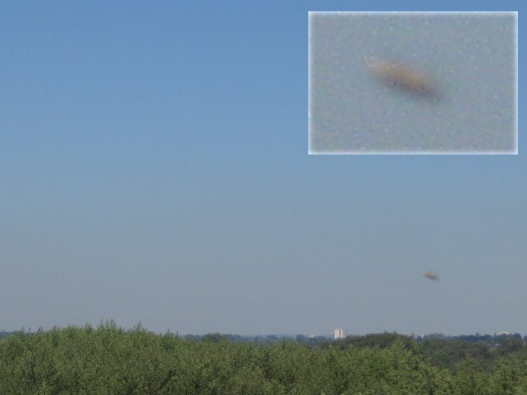 UFO_e0026609_1611918.jpg