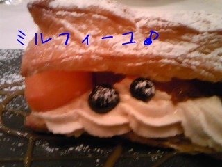 ル・ブール・ノワゼットのスイーツ_d0165645_22244448.jpg