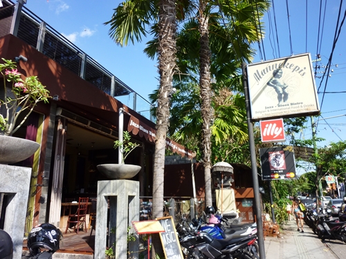 jalan jalan @ seminyak_b0161409_11194090.jpg