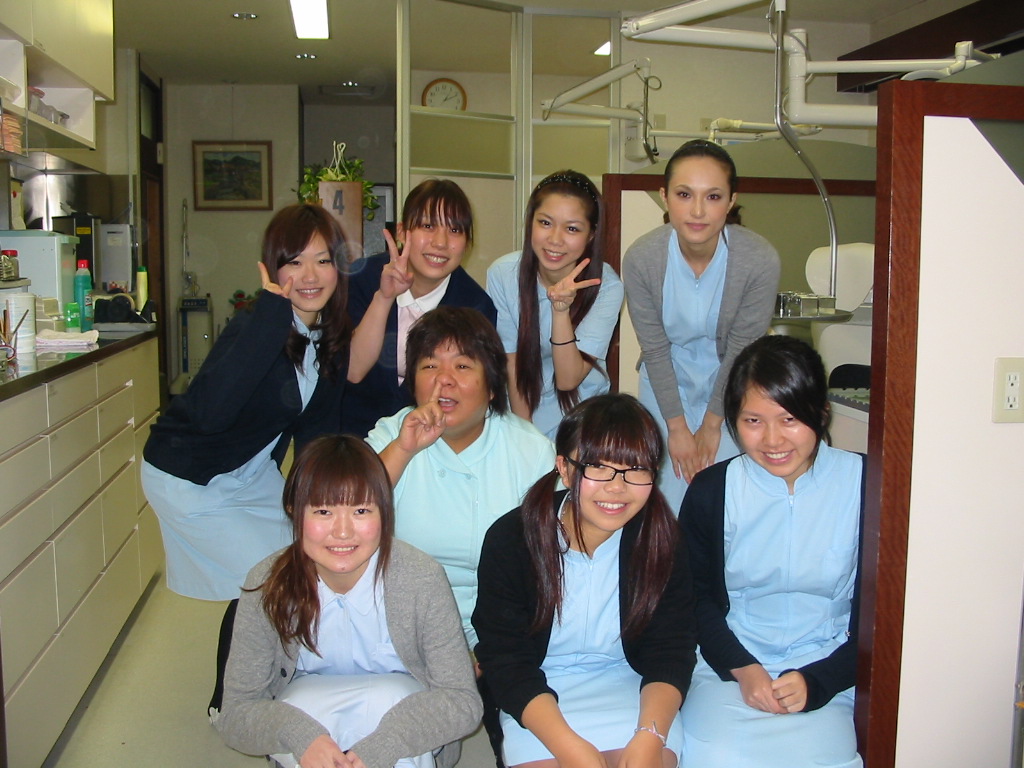 　OL制服集合写真画像 平成２３年 明けましておめでとうございます！ : K'カフェテラス