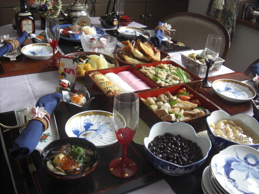 遅くなりましたが2011我家のおせち。。。。。_a0123133_11183184.jpg