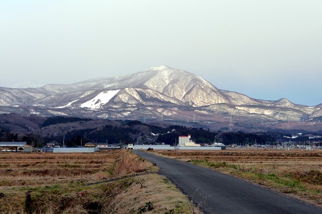 泉ヶ岳へ元旦登山 マウンテン ソング ブック