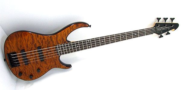 PEAVEY / MILLENNIUM 5 BXP TIGER EYE : 牛乳は噛んで飲みましょう!
