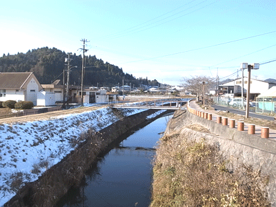 f0237626_932081.gif