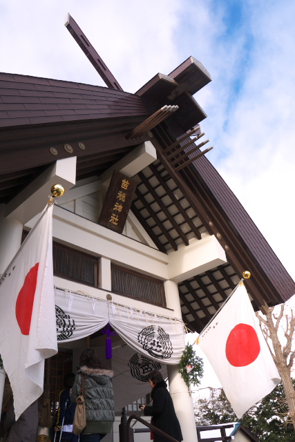 巡礼 - 苗穂神社_a0186647_22445645.jpg