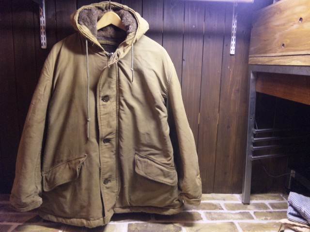 もう一枚入ってます！人気のUS,Navy N-2JKT（トアウエスト神戸店）_c0078587_2337686.jpg