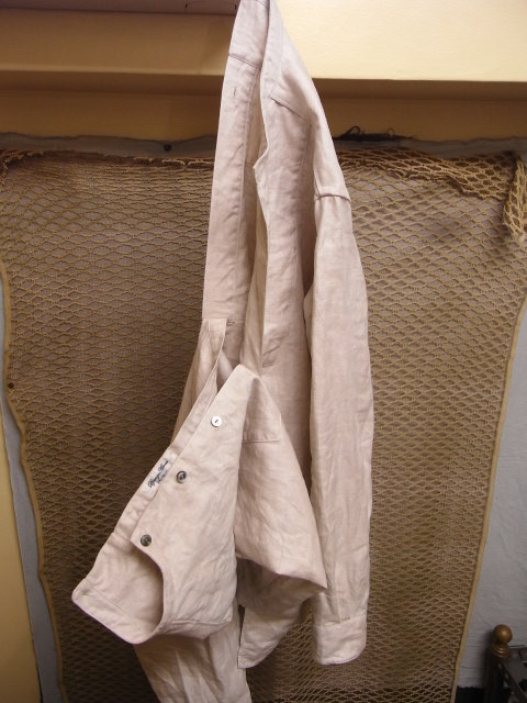 antiqued linen shirt 無地 _f0049745_1841998.jpg