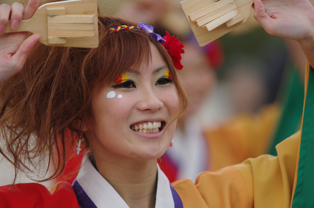 第一回よさこい甲子園（阪急西宮ガーデンズ会場）その８（皇學館大學”雅”その１）_a0009554_22534191.jpg