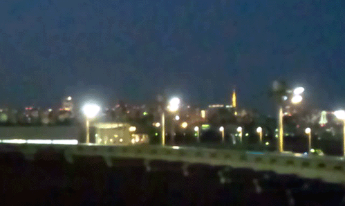 b0101263_16114337.gif