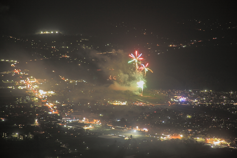 遠野花火_e0183063_2432412.jpg