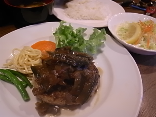 本年最初のヴィラランチ！_f0104159_11363036.jpg