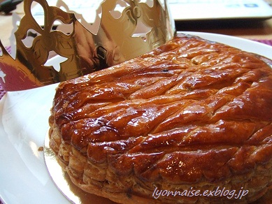 Galette des rois　王様のガレット_c0186684_829399.jpg