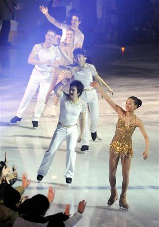 STARS on ICE JAPAN TOUR 2011　ニュースいろいろ_c0206758_22262171.jpg