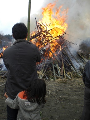 みどりかわ湖どんど祭り_e0105581_22143314.jpg