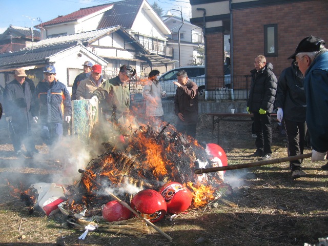 どんど焼き_c0115922_14142152.jpg