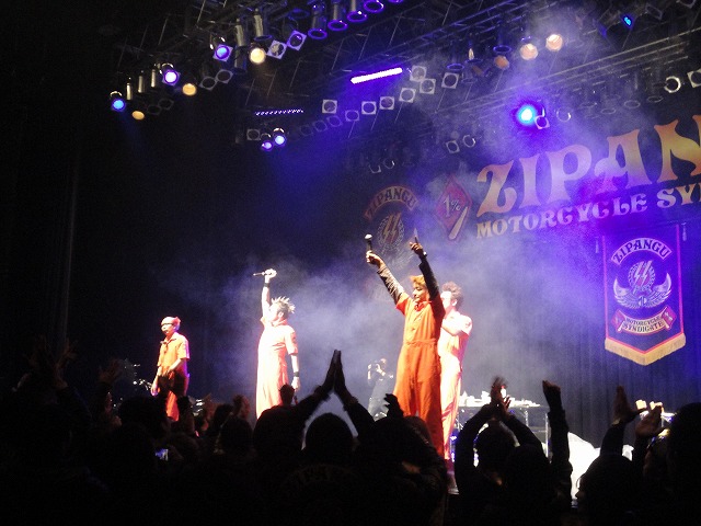 2011-1-9 New Year Party in ZEPP Fukuoka_a0110720_18331791.jpg