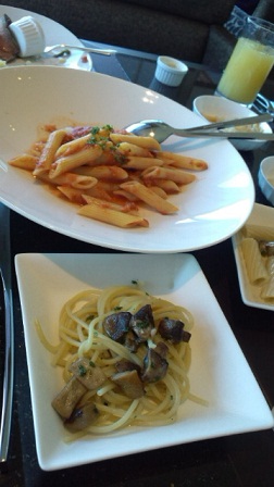 f0222920_1091219.jpg