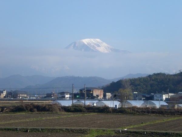 e0028056_0425483.jpg
